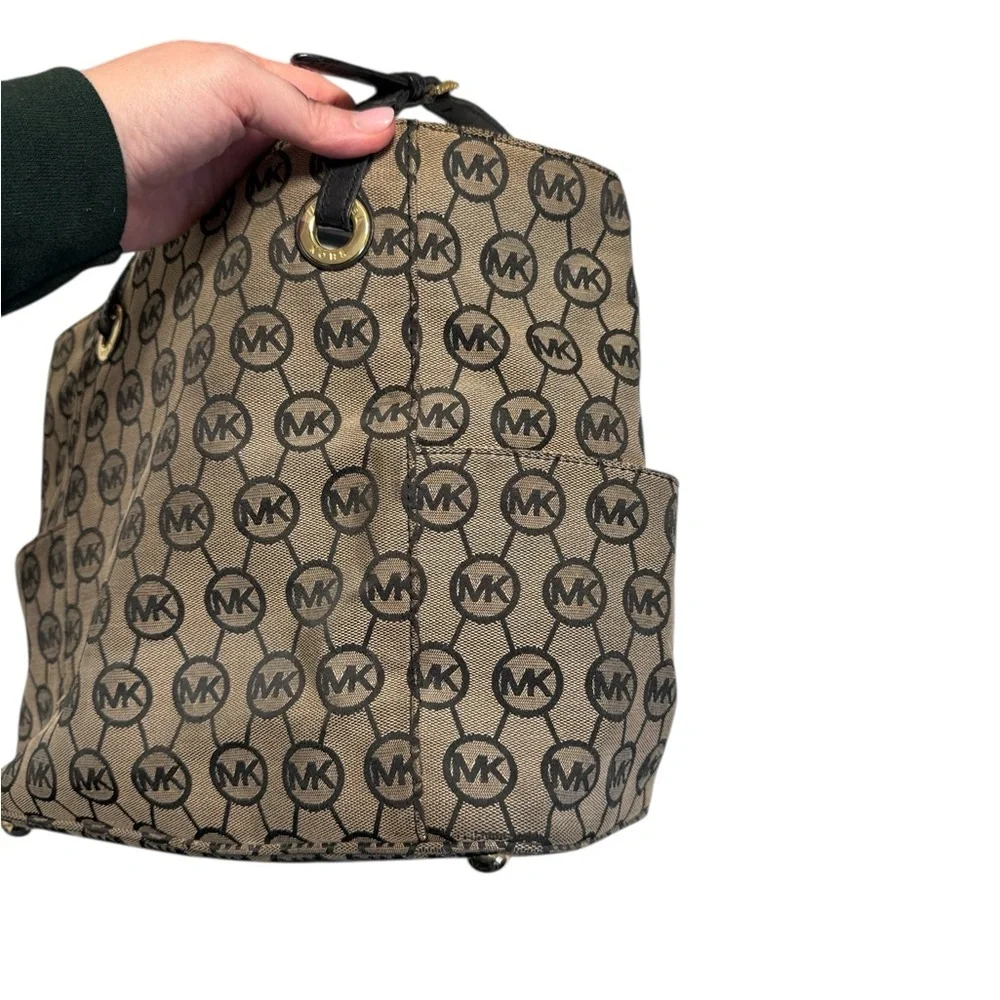MICHAEL KORS large shoulder bag